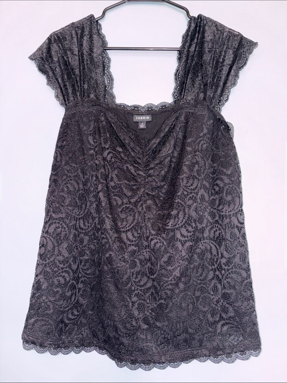 2XL TORRID Black Lace V-Neck Cap Sleeve Camisole - EUC- AS IS
